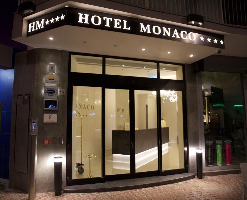 Monaco Suites Hotel Lignano Sabbiadoro Eksteriør bilde