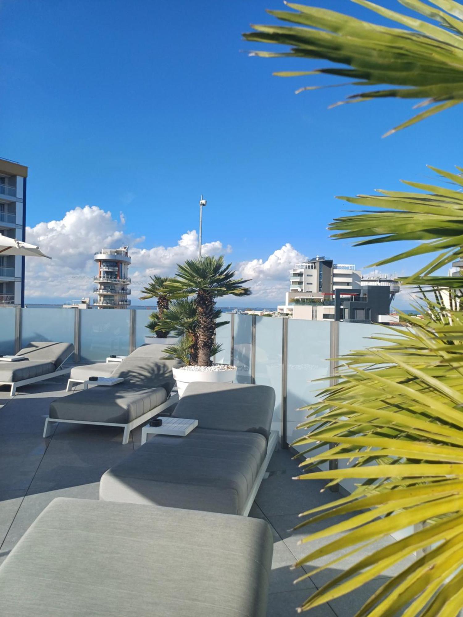 Monaco Suites Hotel Lignano Sabbiadoro Eksteriør bilde